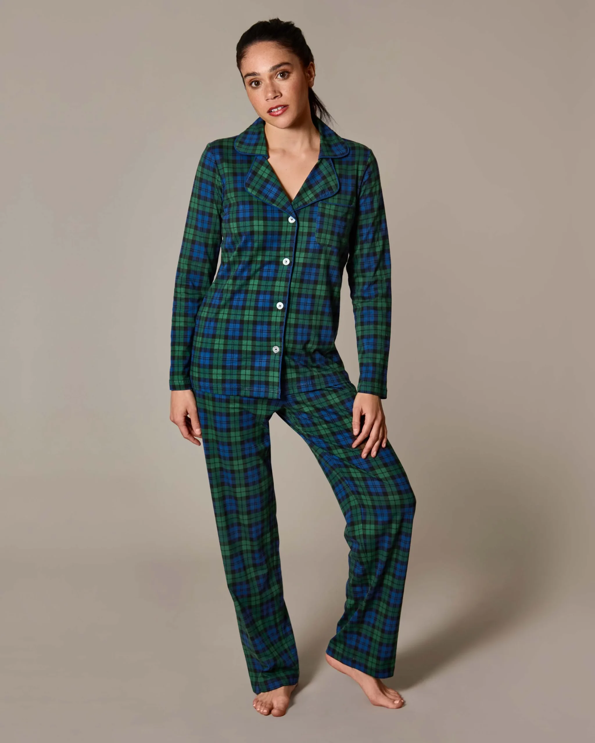 2 Piece Women's Plaid Cotton-Blend Notch-Collar Button-Down Pajama Set In a Bag – Image 8