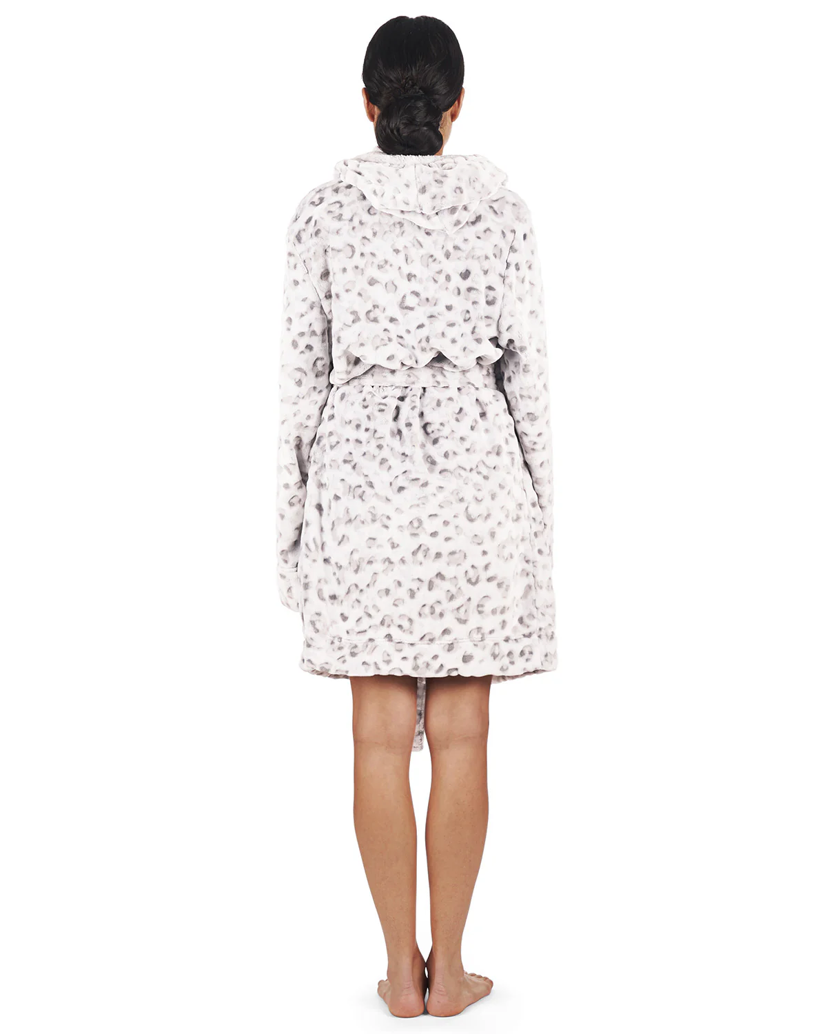 Women's Leopard Print Plush Robe with Pom-Pom Drawstrings – Image 6
