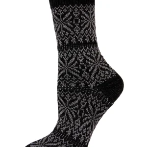 Women's Traditional Cozy Snowflake Crew Socks
