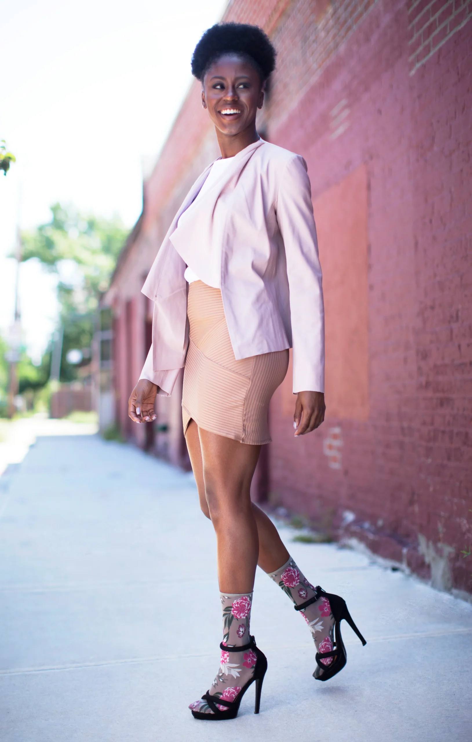 Botanic Bunches Sheer See-Through Anklet Socks – Image 4